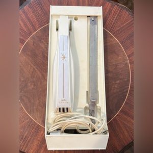 Vintage Wallmount Lady Vanity Slicing dual Knife Stainless steel TESTED WORKING